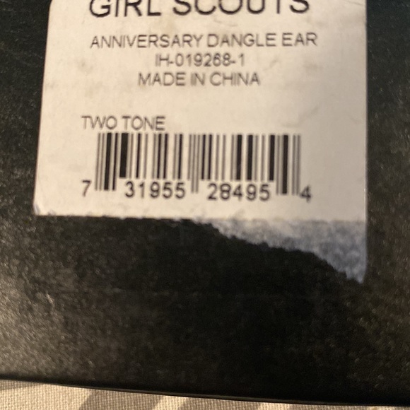Girl Scouts 100 year anniversary dangle earrings. Still in original box. - Picture 5 of 5